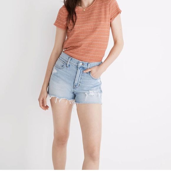 Madewell Pants - 🆕Madewell The Perfect Jean Short in Fiore Wash: Destroyed Edition